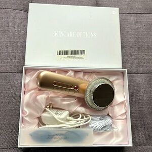 NEW Slimming and shaping body care. 6-in -1. Facial daily skin care